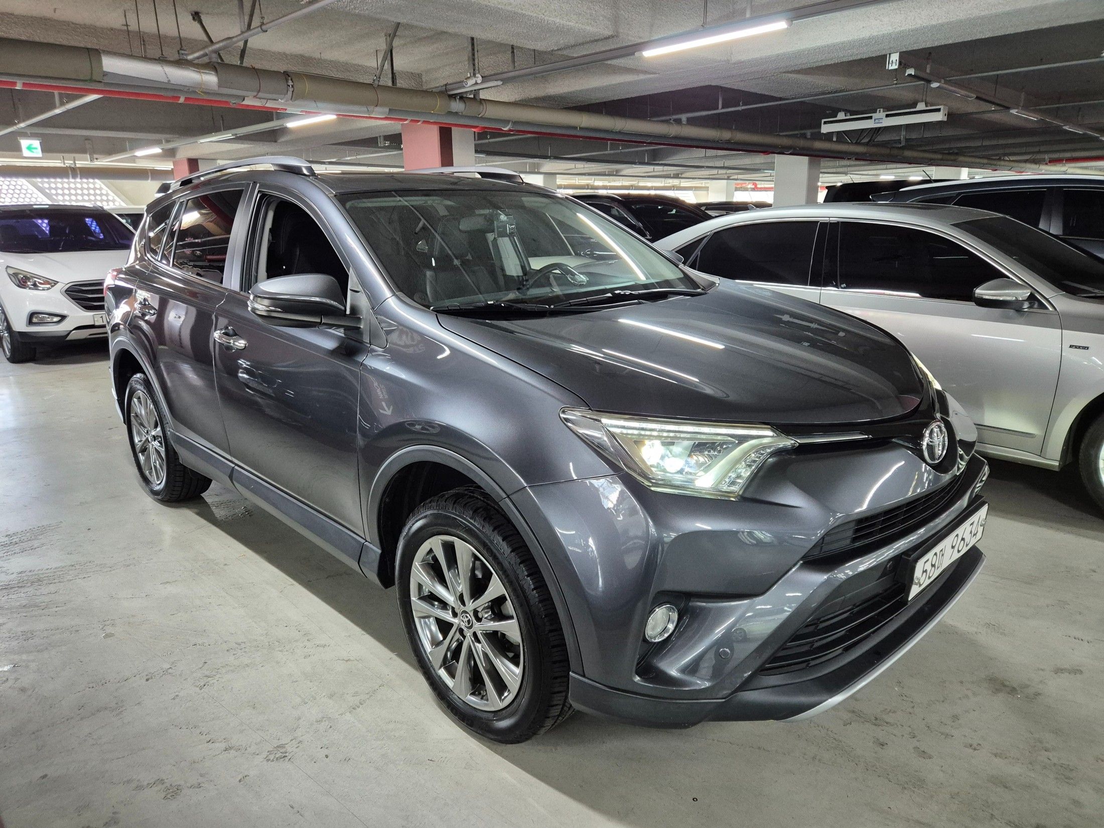 TOYOTA RAV4 2017