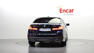BMW 5-SERIES G30 2023