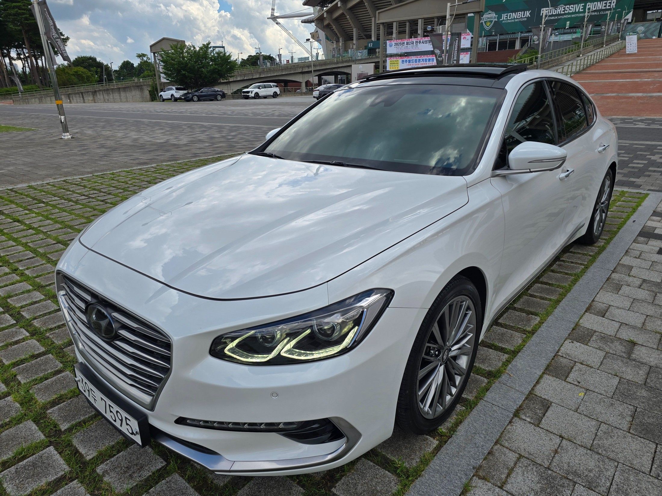 HYUNDAI GRANDEUR IG 2018
