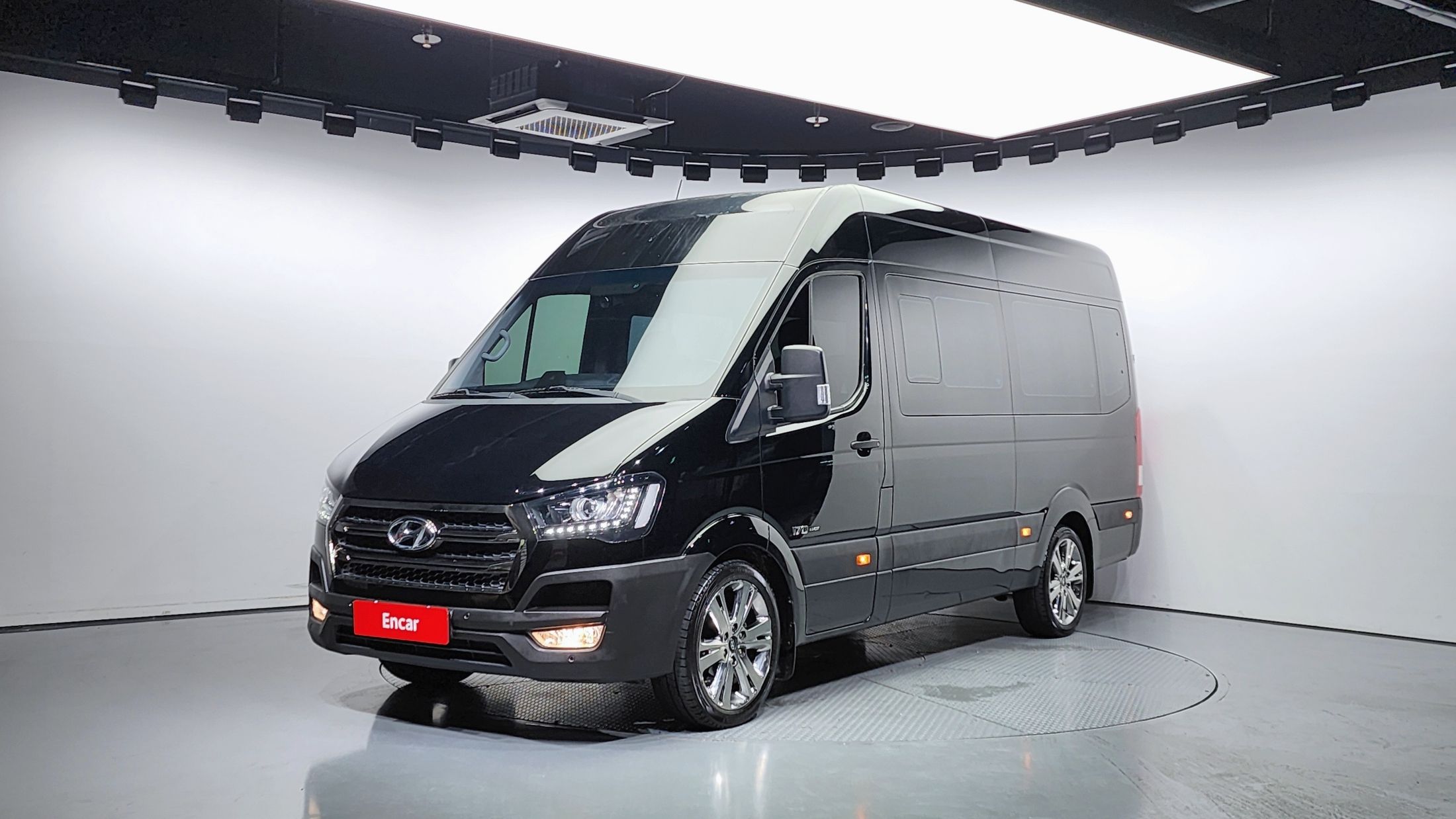 HYUNDAI SOLATI 2019