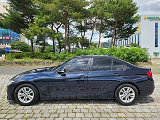 BMW 3-SERIES F30 2016