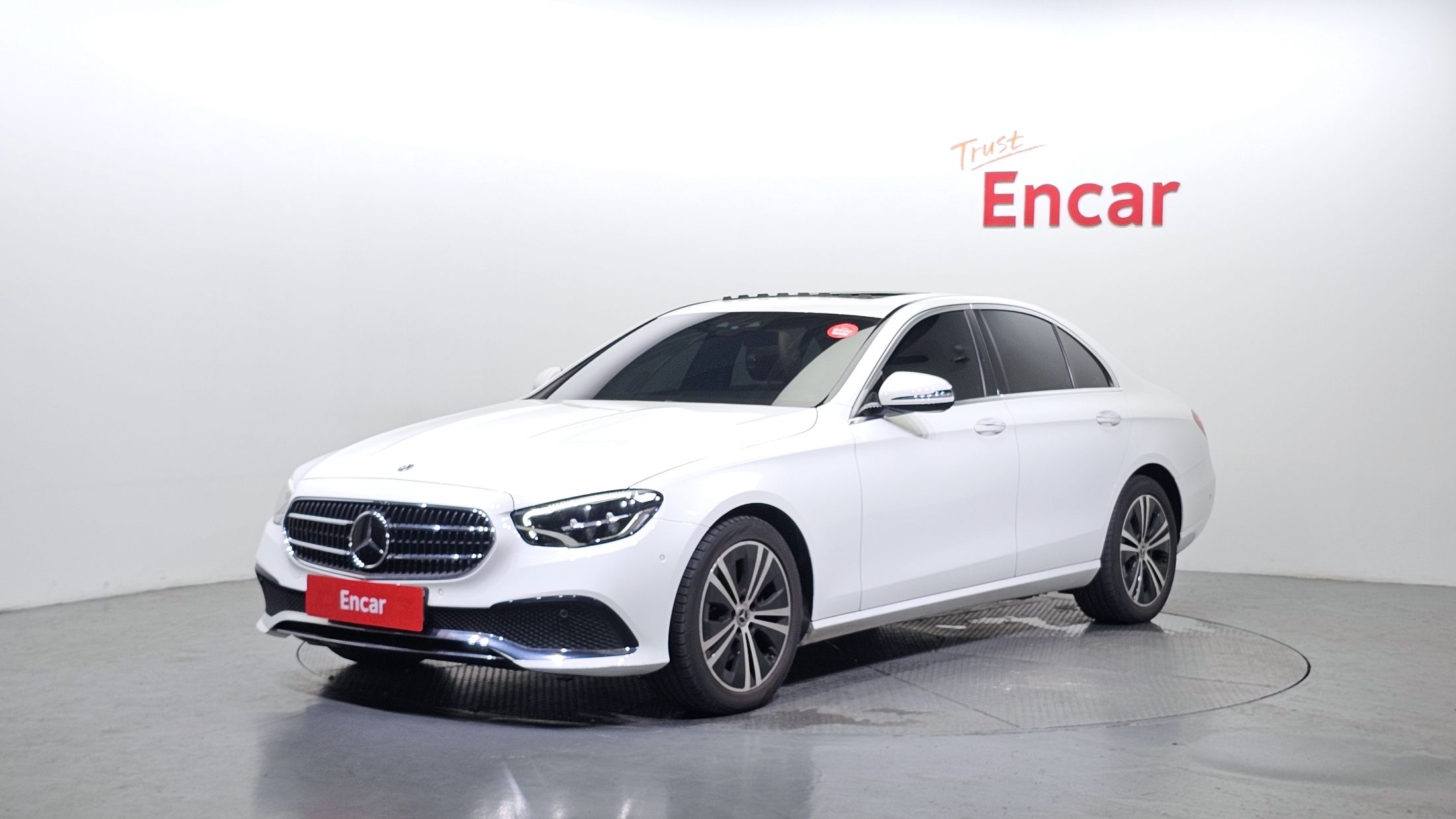 MERCEDES BENZ E-CLASS W213