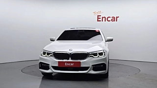 BMW 5-SERIES G30 2017