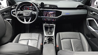AUDI Q3 F3 2023