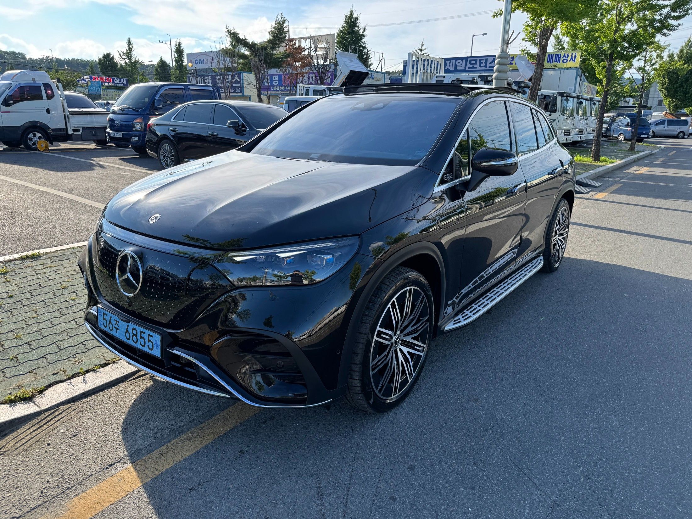 MERCEDES BENZ EQE SUV X294 2023