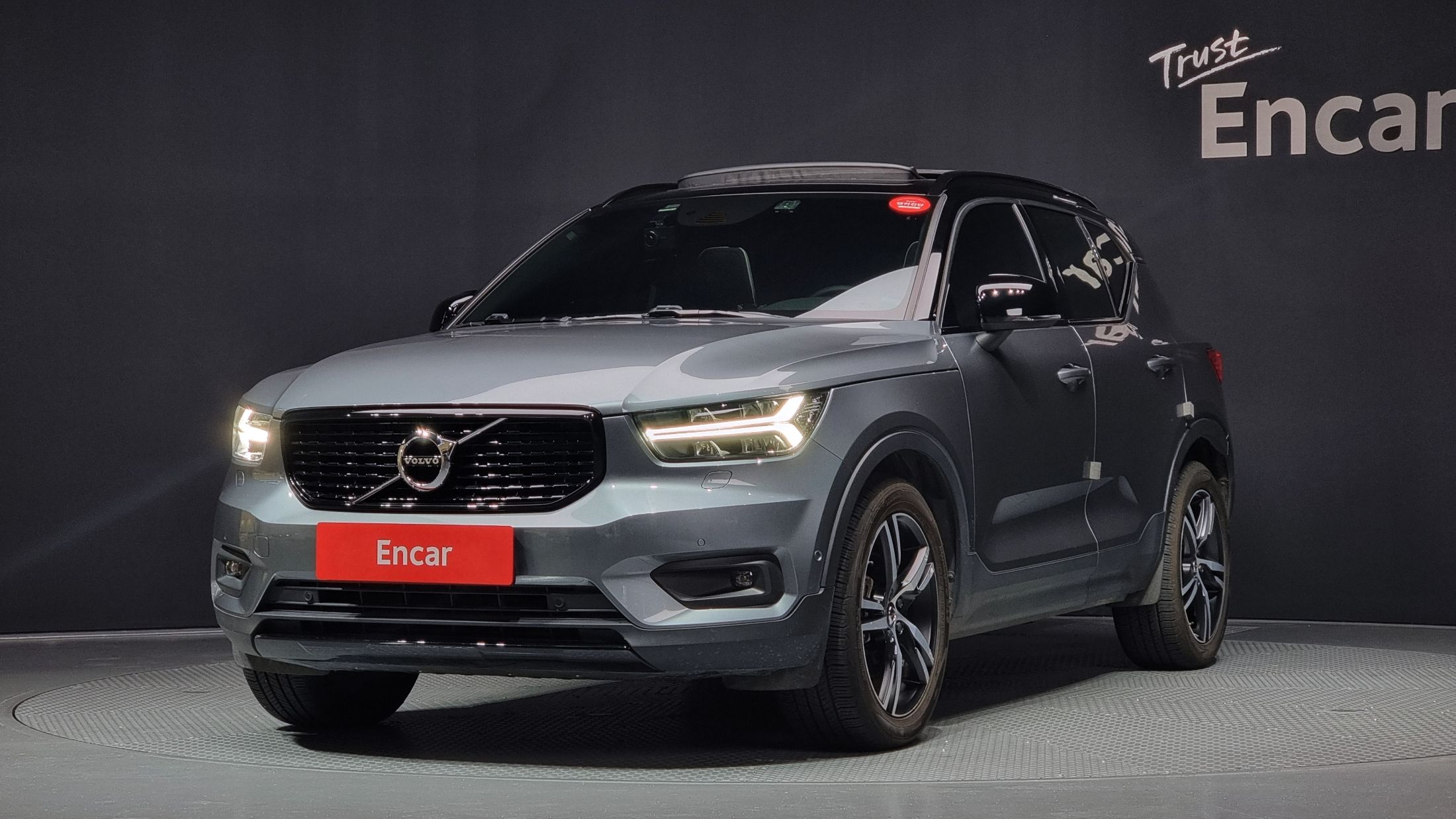 VOLVO XC40 2018