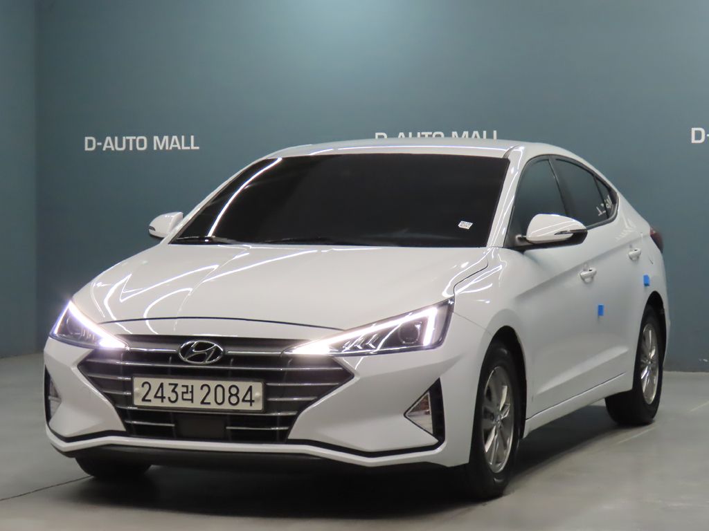HYUNDAI AVANTE AD 2019