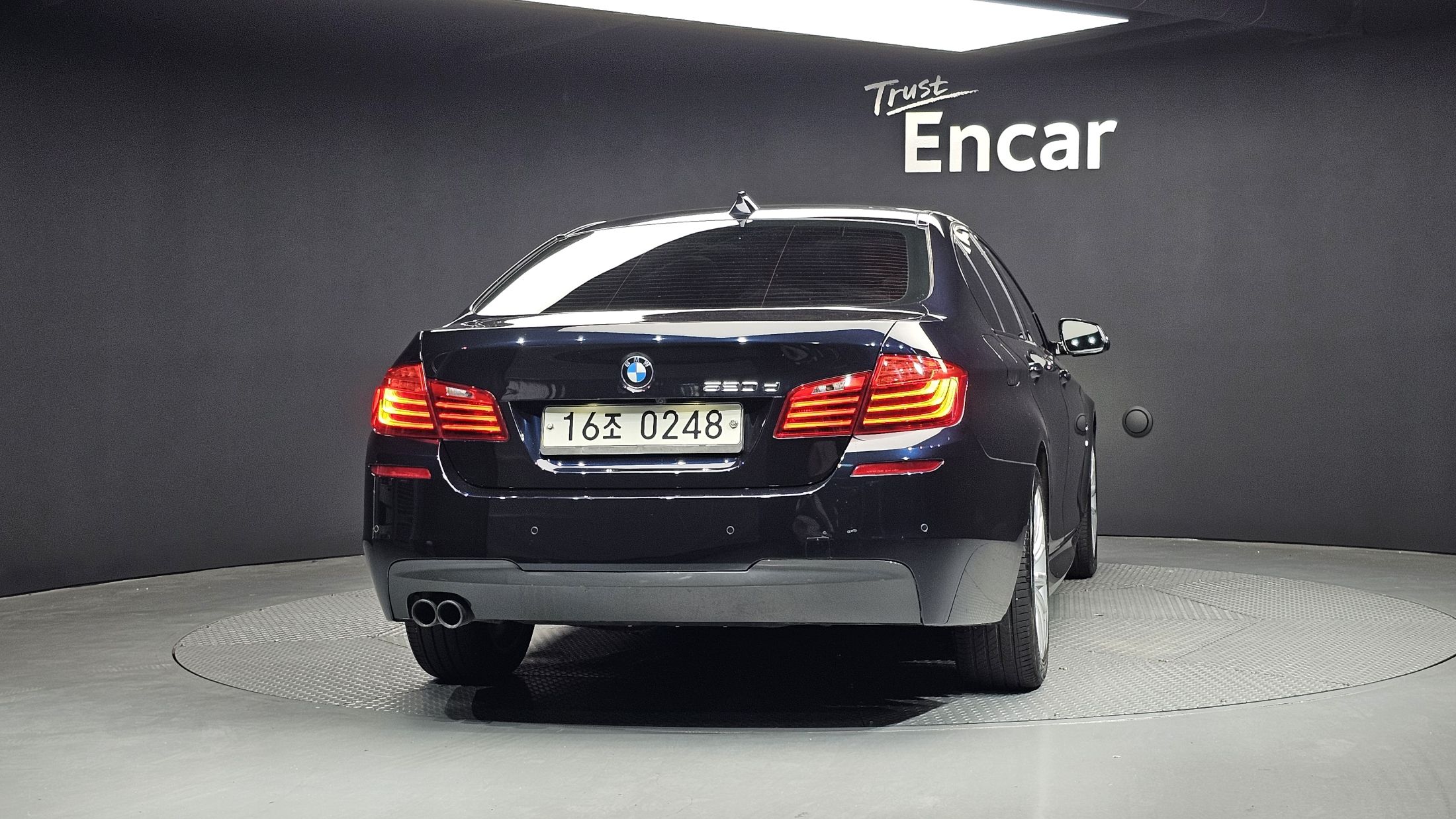 BMW 5-SERIES F10 2016