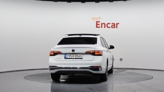 VOLKSWAGEN JETTA 2022