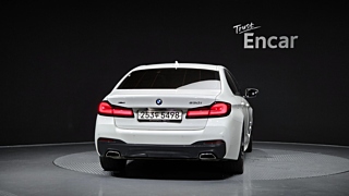 BMW 5-SERIES G30 2022
