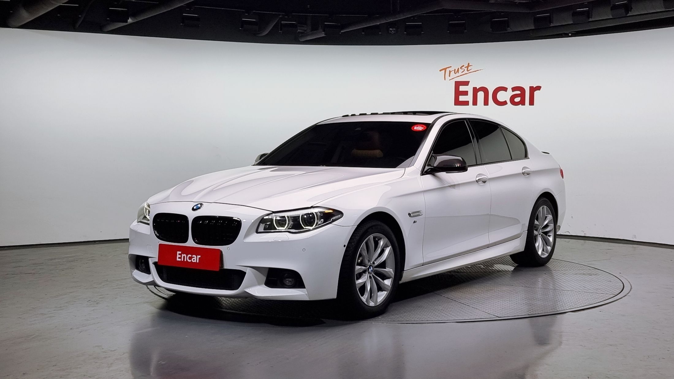 BMW 5-SERIES F10 2015