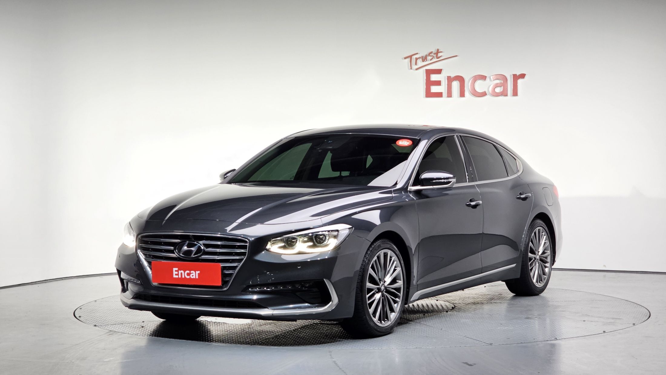 HYUNDAI GRANDEUR IG 2017