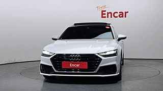 AUDI A7 4K 2020