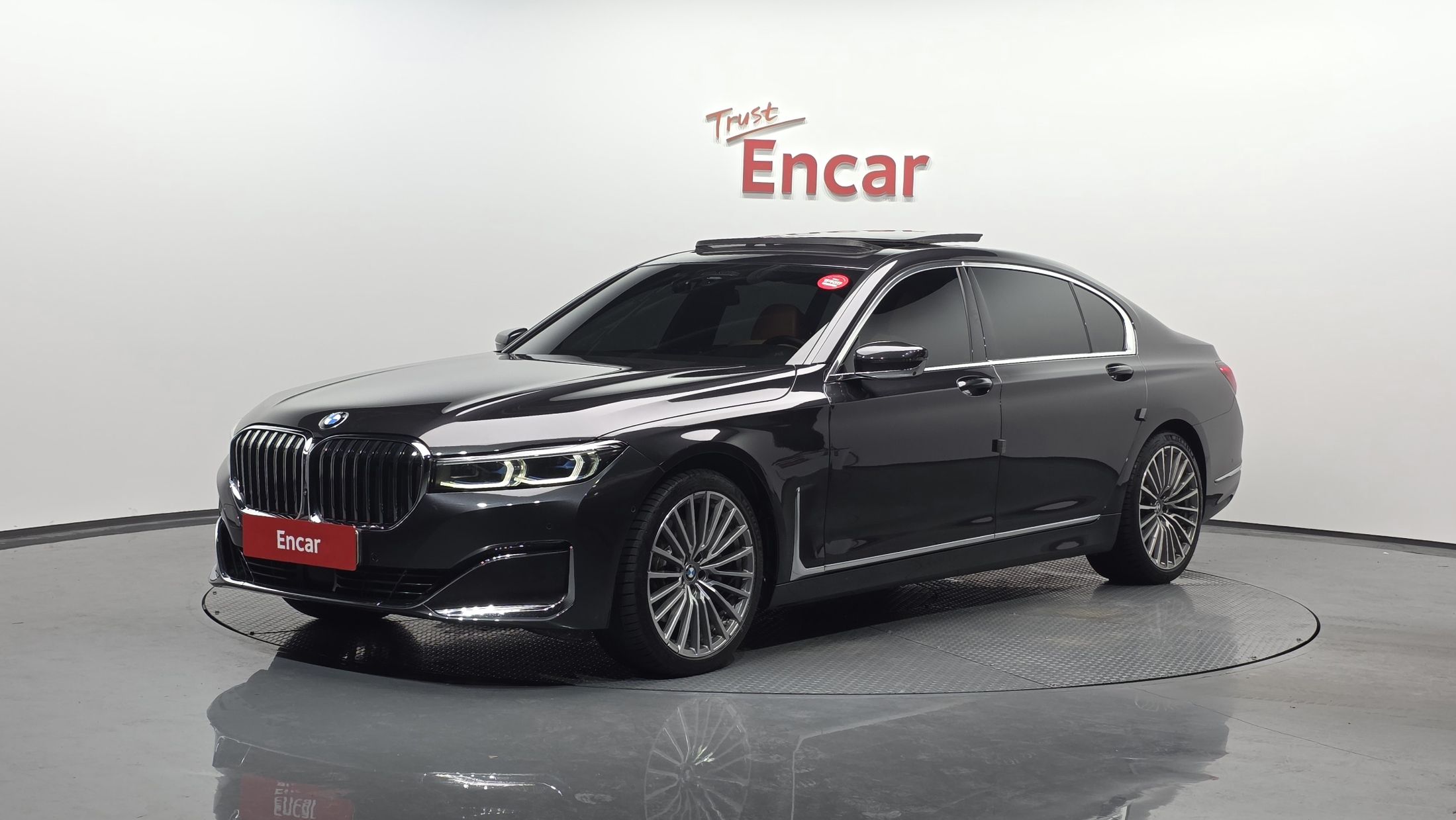BMW 7-SERIES G11 2021