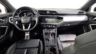 AUDI Q3 F3 2020