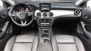 MERCEDES BENZ GLA-CLASS X156 2019