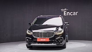 KIA CARNIVAL 2018