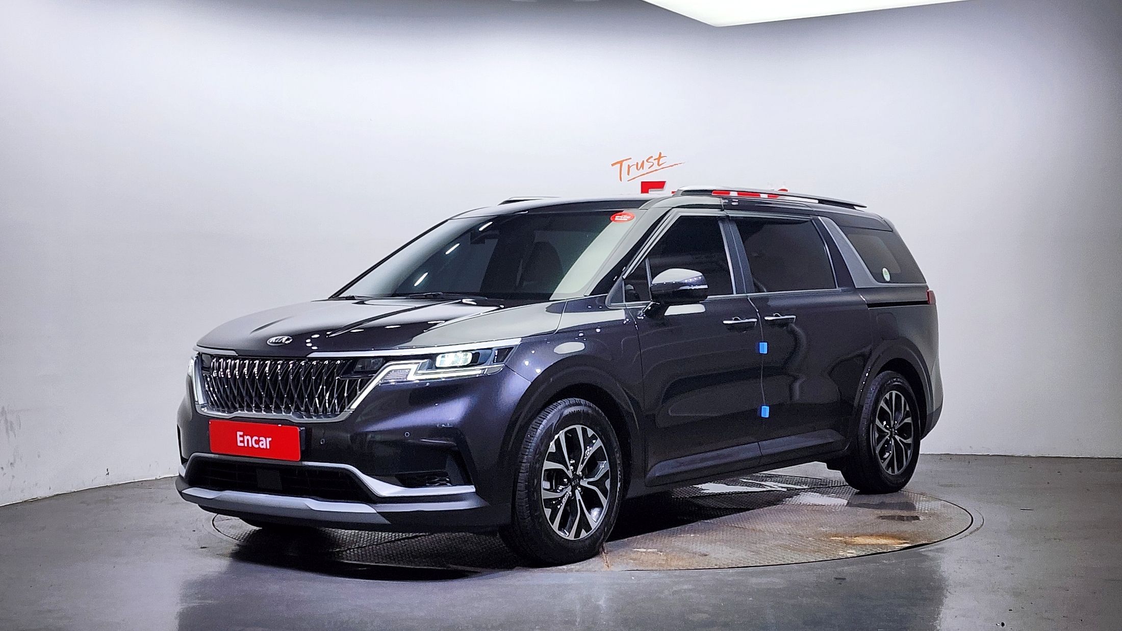 KIA CARNIVAL 2021