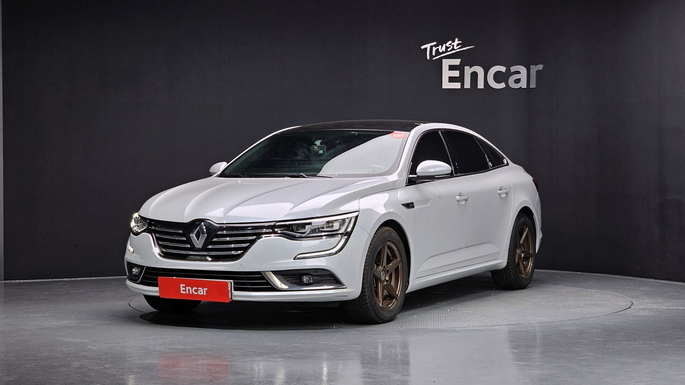 RENAULT SAMSUNG SM6 2019