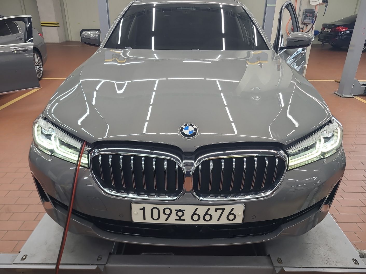 BMW 5-SERIES G30 2020