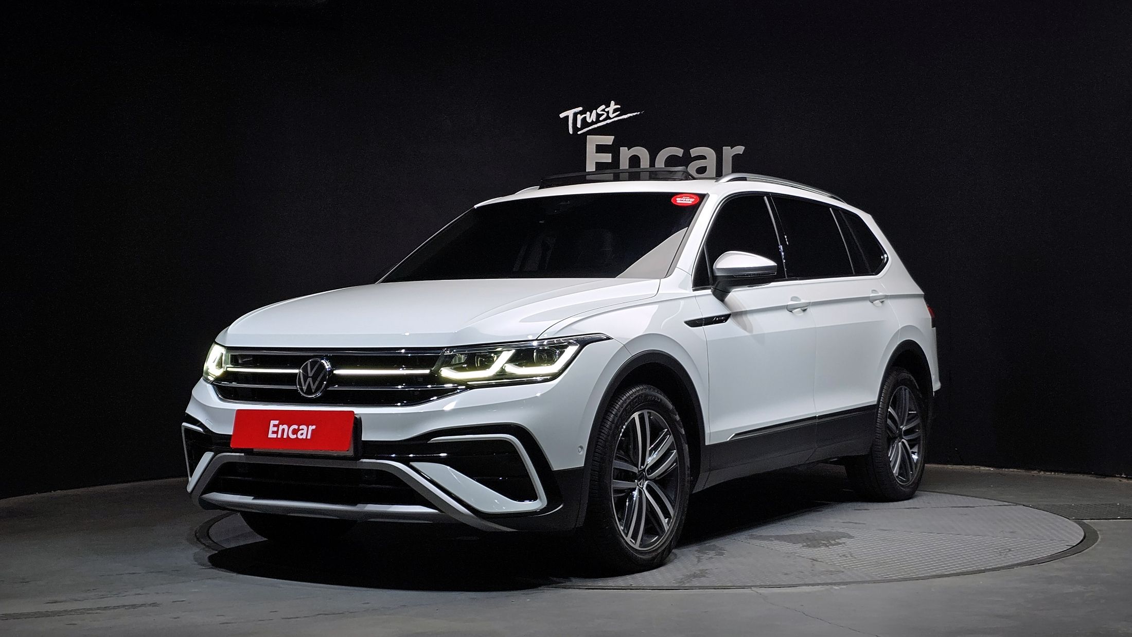 VOLKSWAGEN TIGUAN ALLSPACE