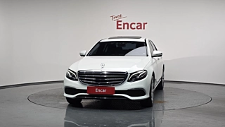 MERCEDES BENZ E-CLASS W213 2020