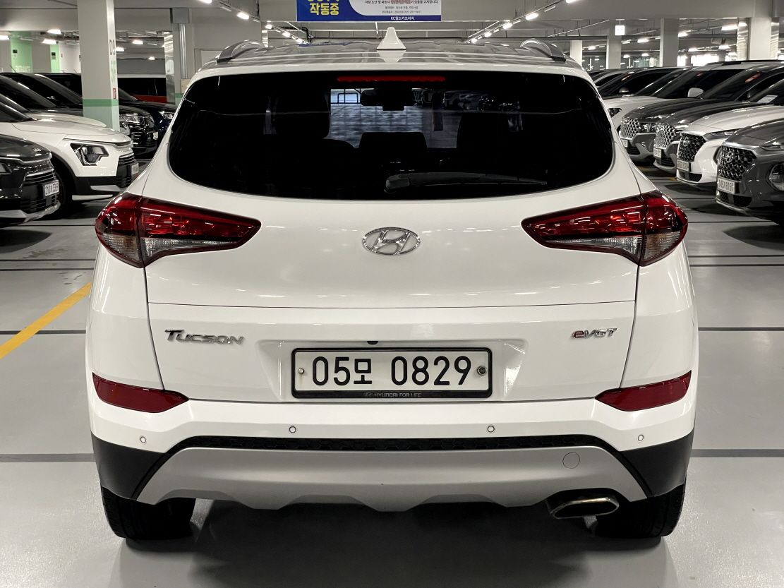 HYUNDAI TUCSON 2016