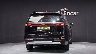 KIA CARNIVAL 2021