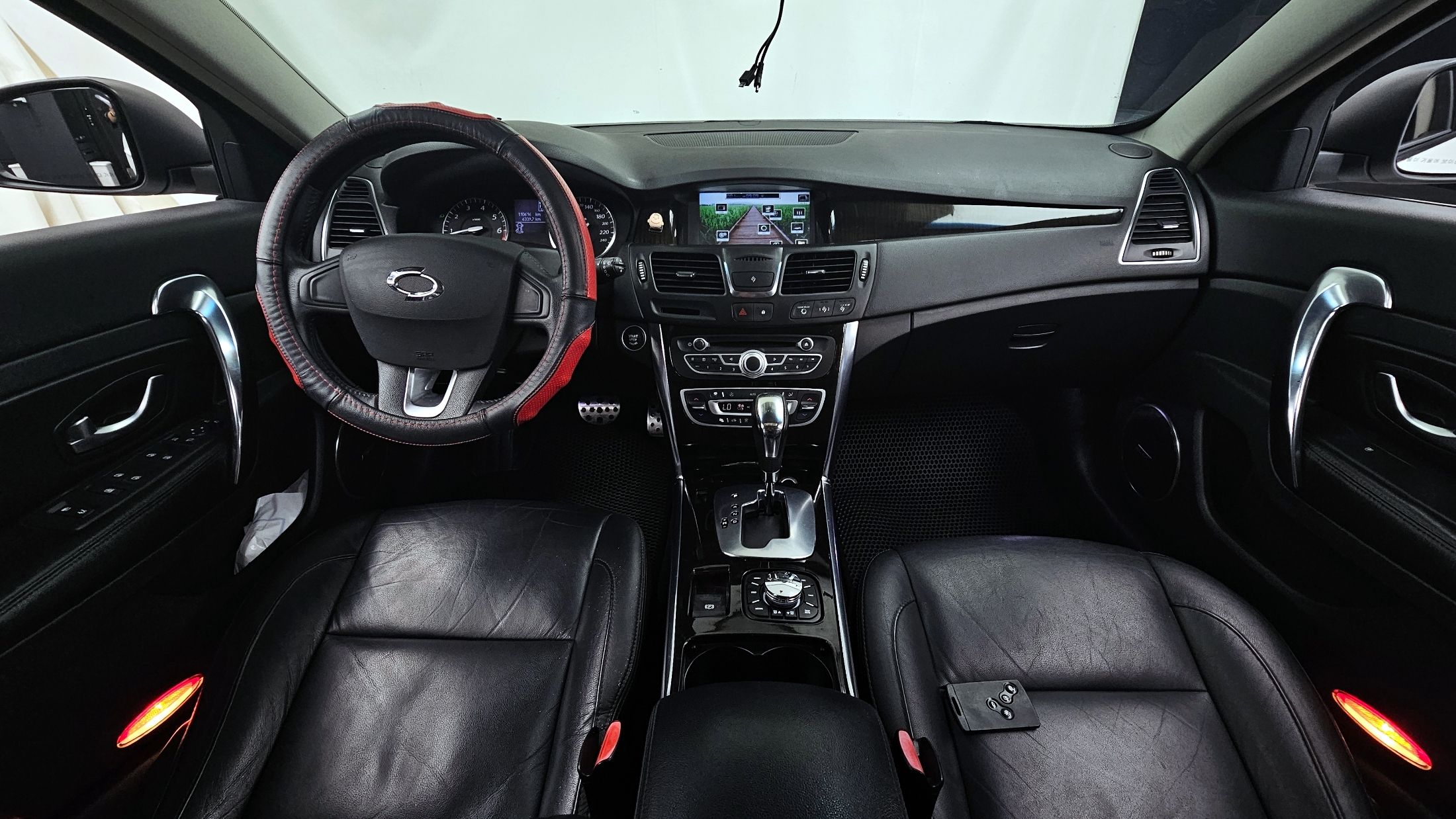 SAMSUNG SM5 NEW 2011