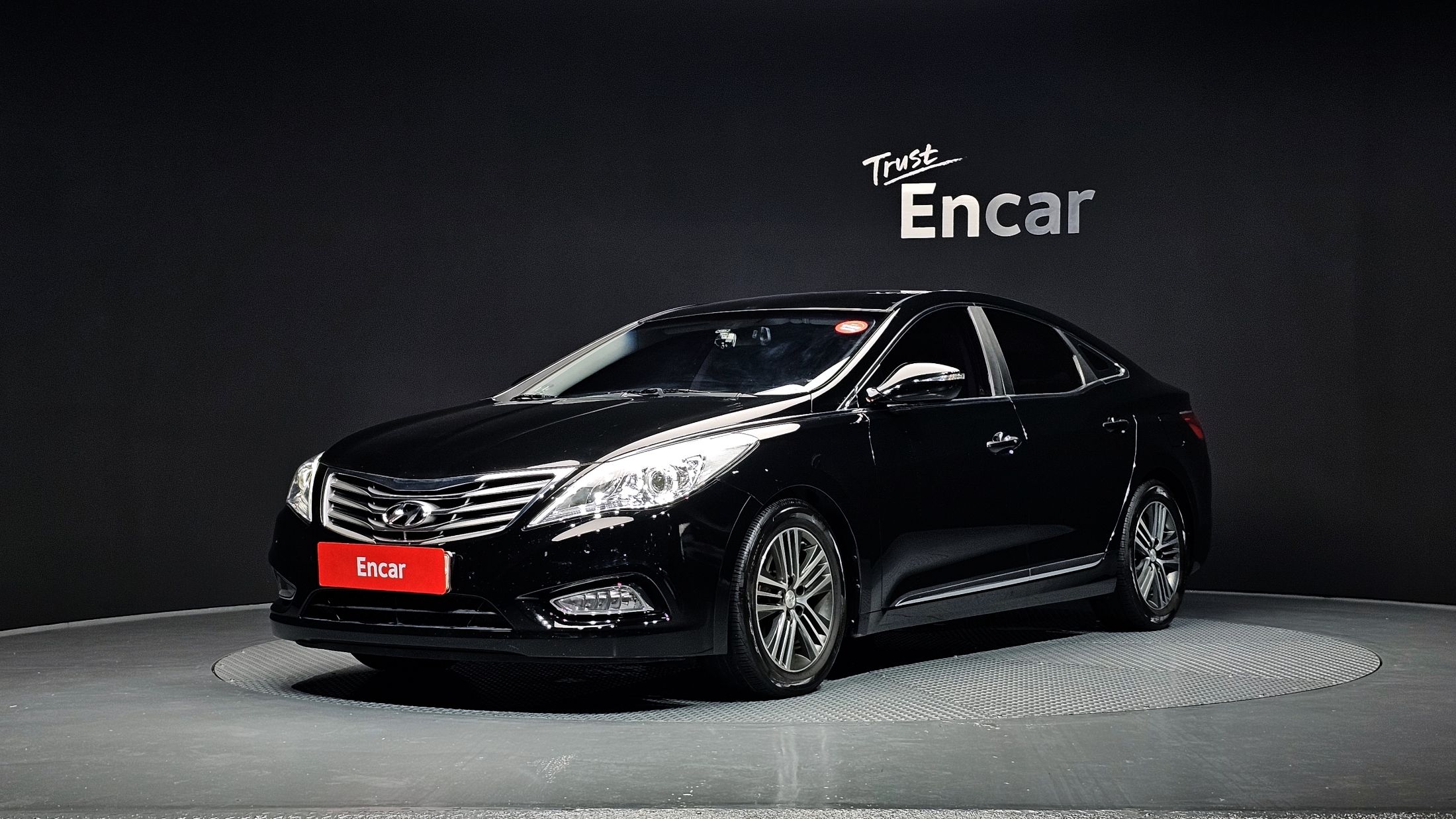 HYUNDAI GRANDEUR HG 2012