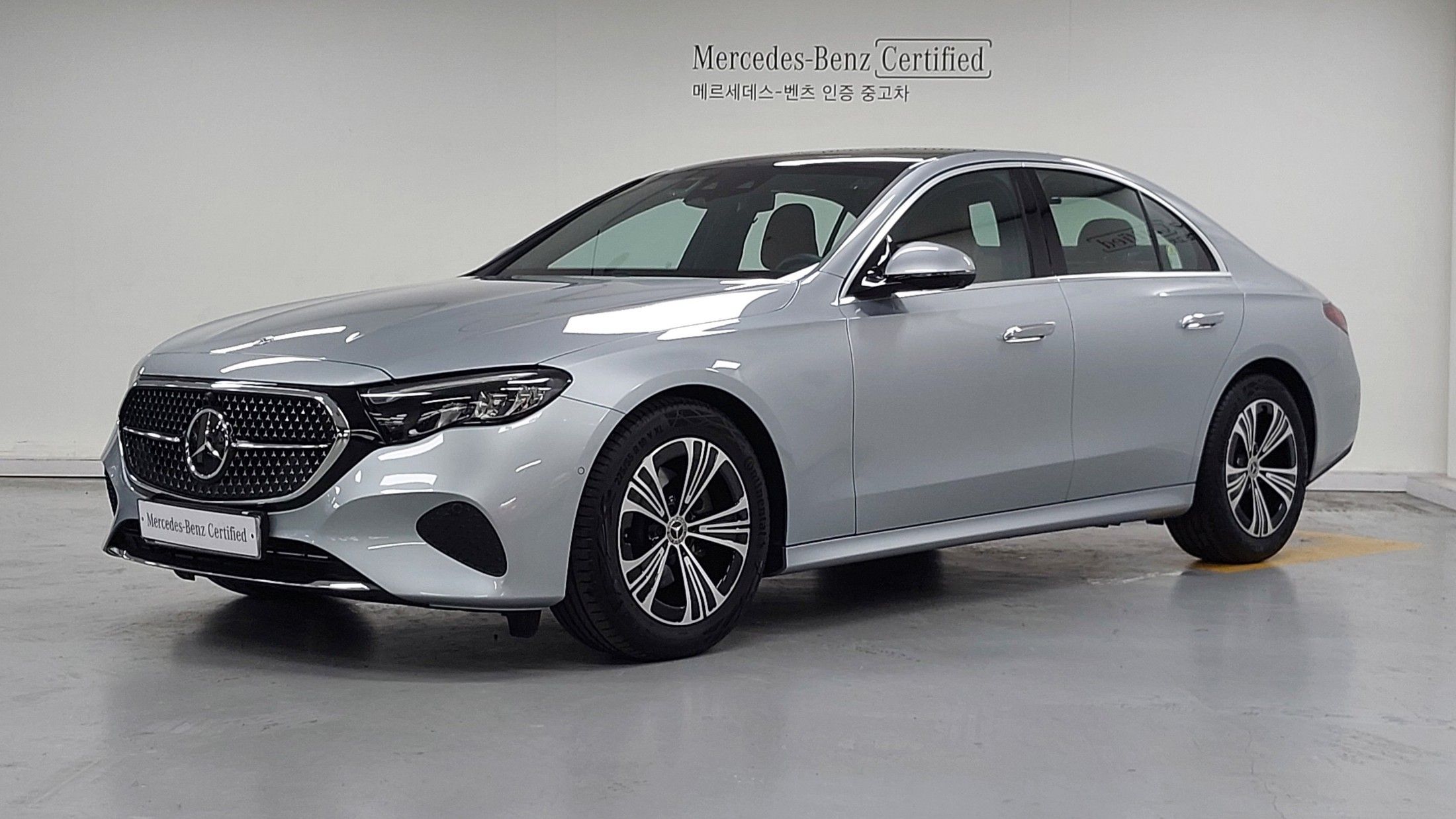 MERCEDES BENZ E-CLASS W214 2024