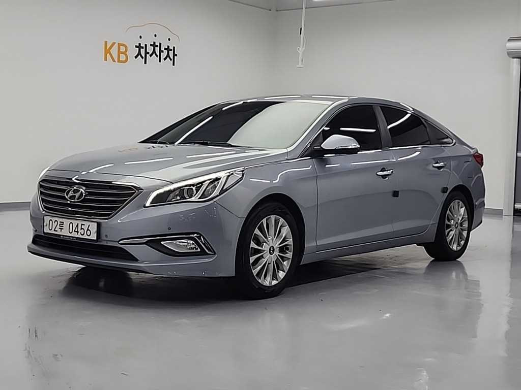 HYUNDAI SONATA LF 2016
