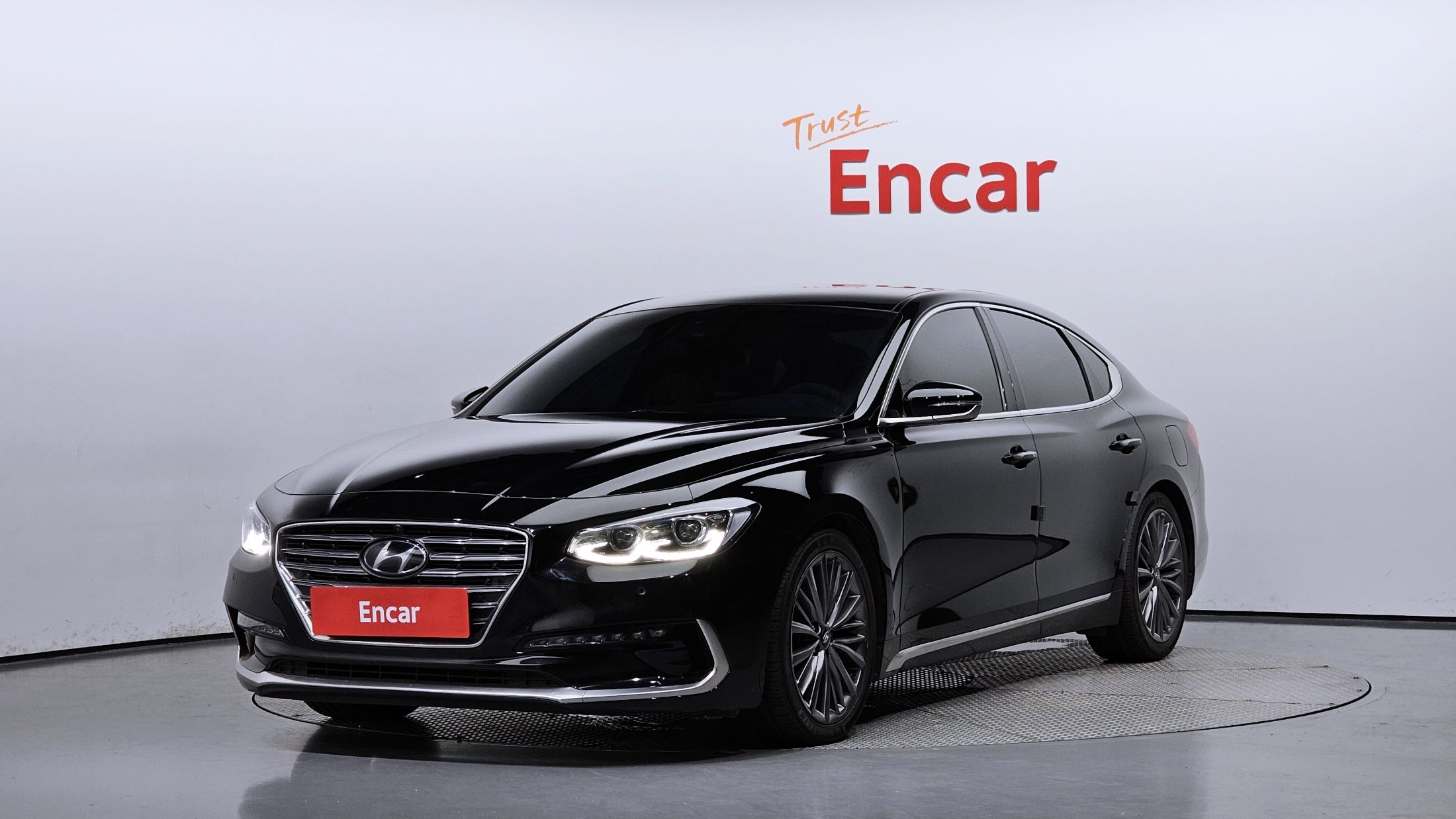 HYUNDAI GRANDEUR IG 2017