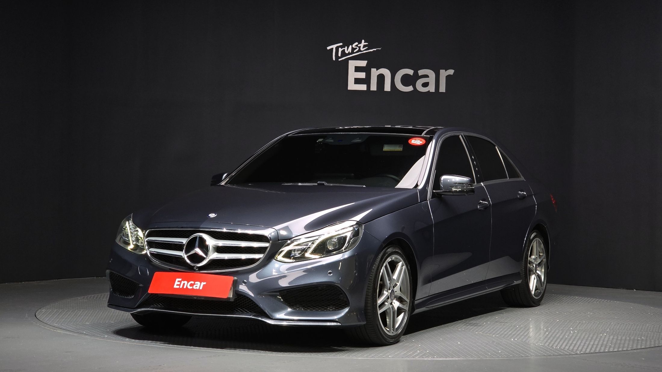 MERCEDES BENZ E-CLASS W212 2015