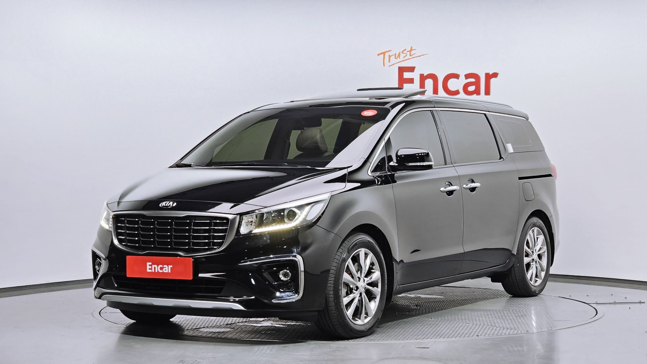 KIA CARNIVAL 2020