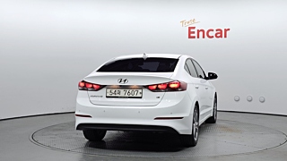 HYUNDAI AVANTE AD 2017