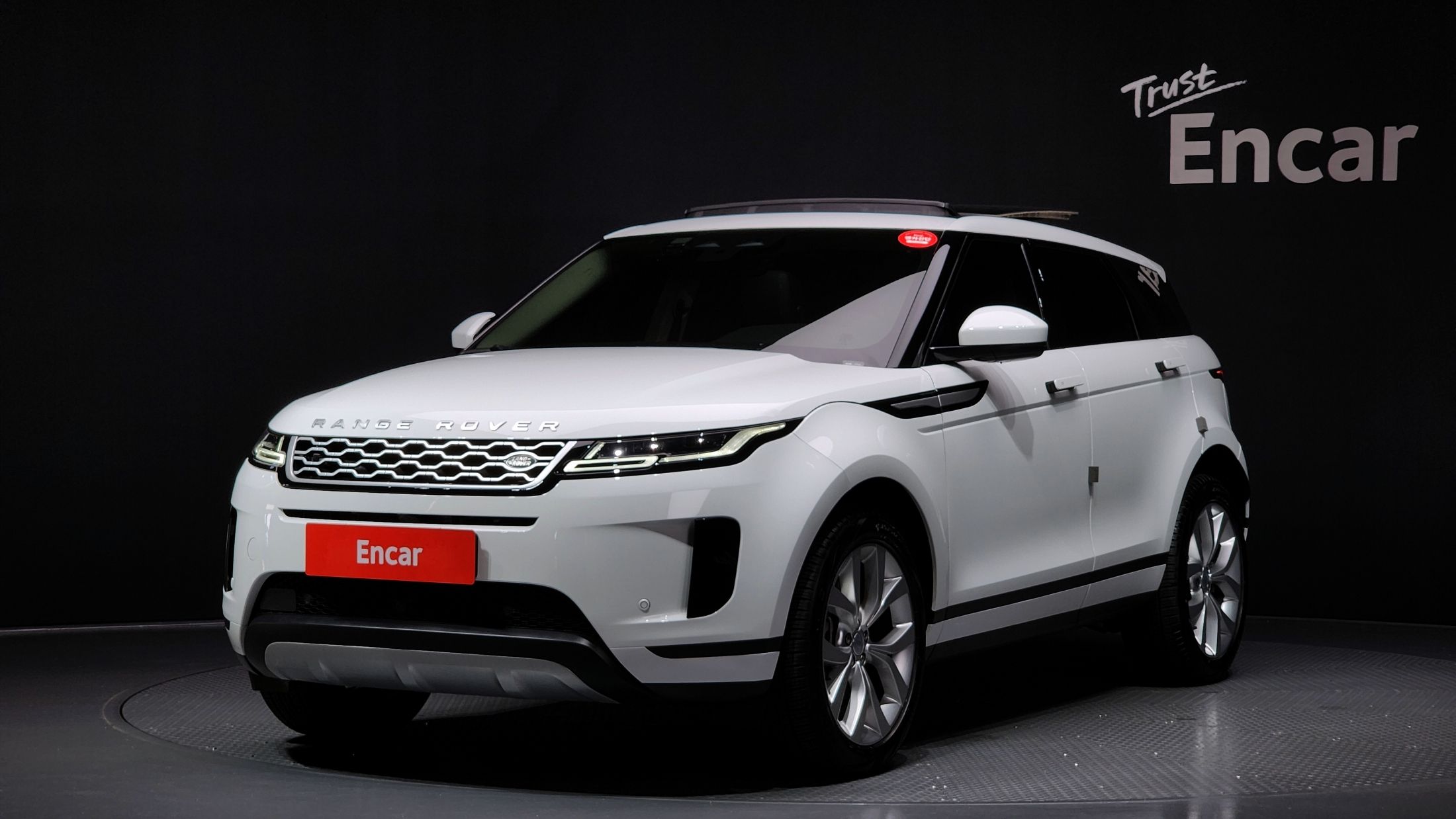 LAND ROVER RANGE ROVER EVOQUE 2023