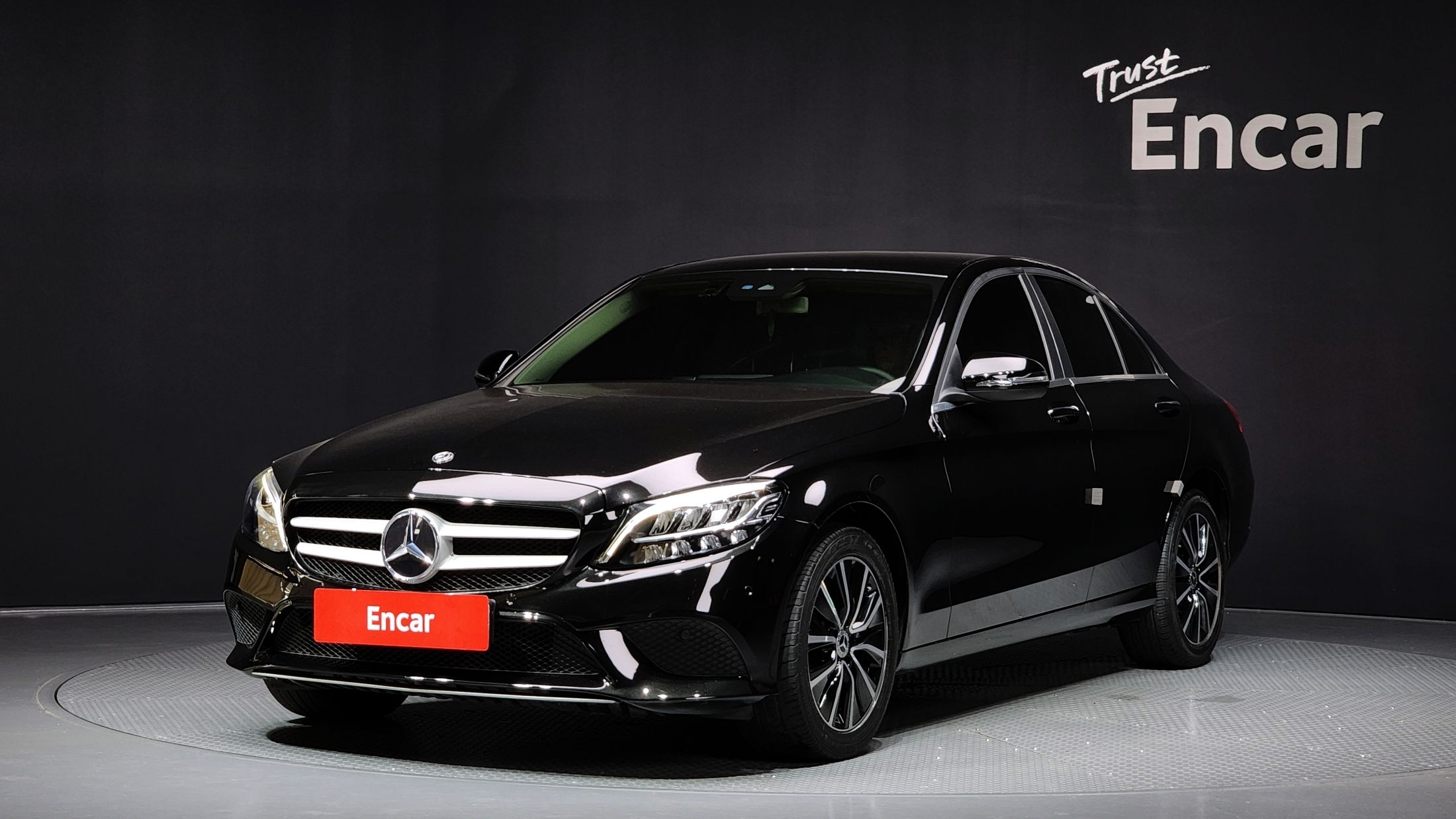 MERCEDES BENZ C-CLASS W205 2019