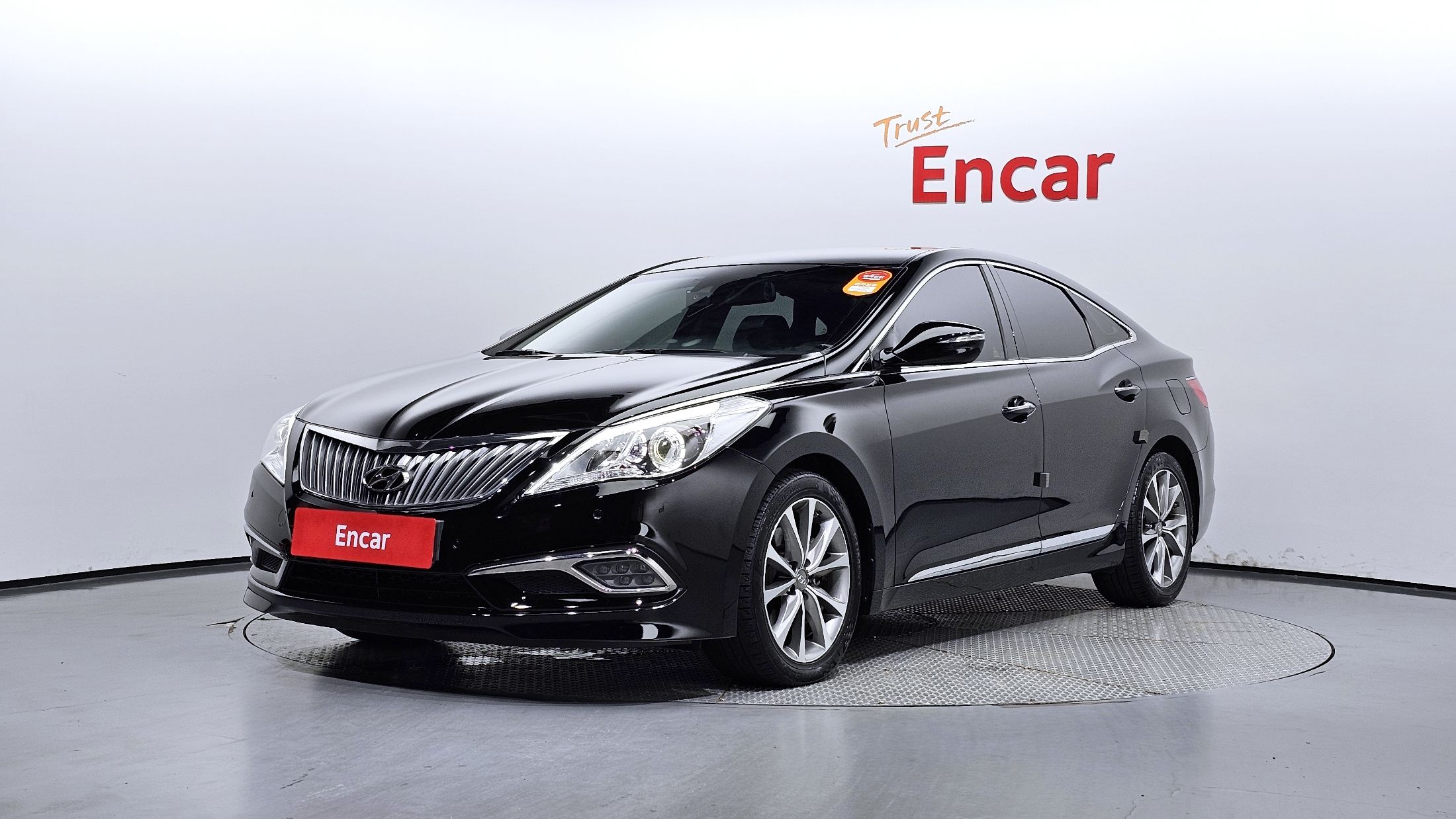 HYUNDAI GRANDEUR HG 2016