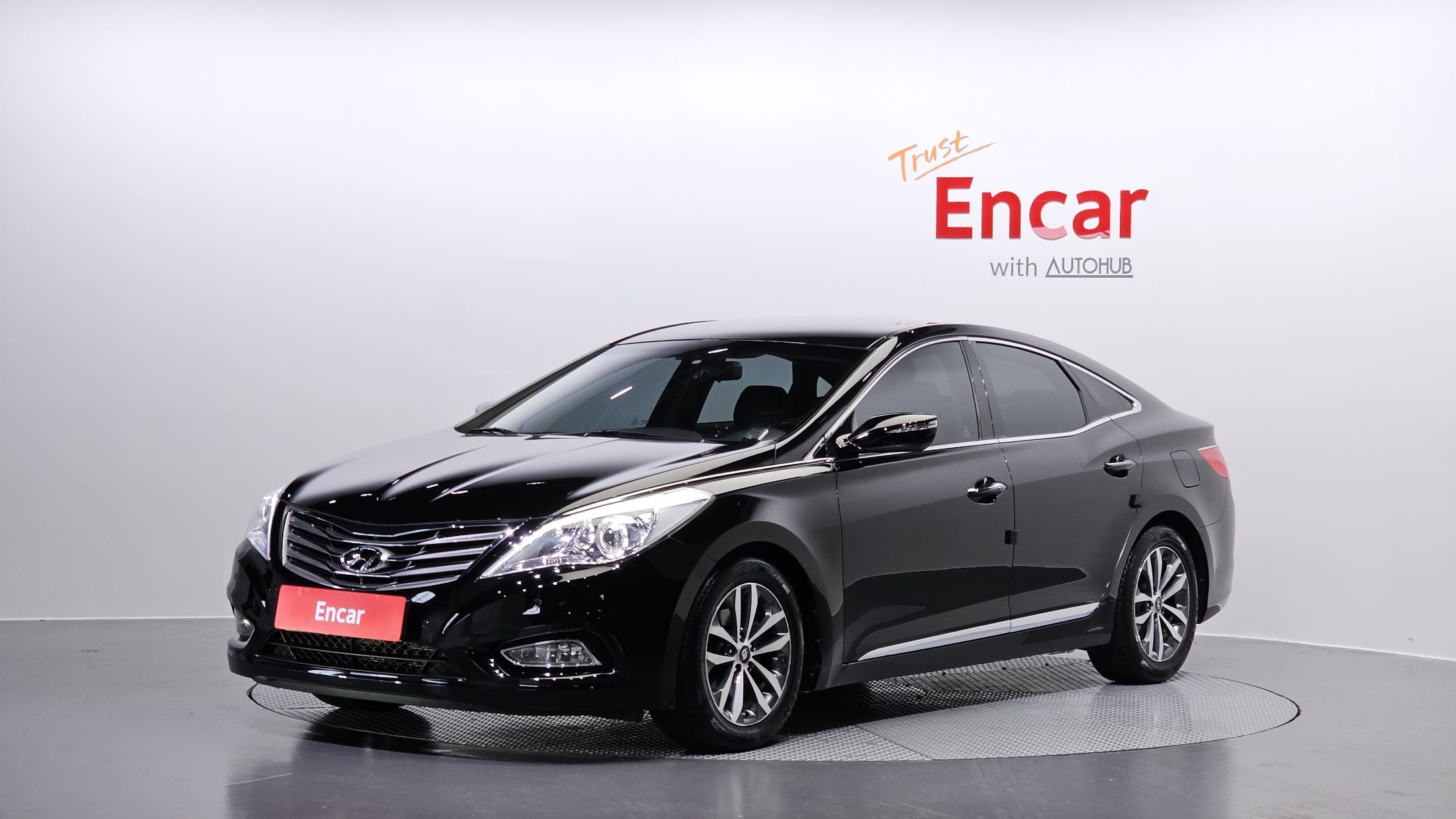 HYUNDAI GRANDEUR HG 2012