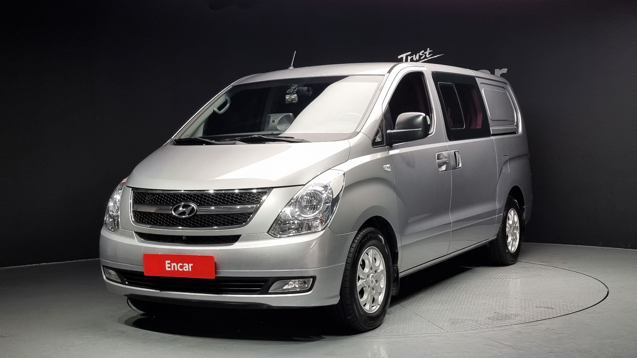 HYUNDAI STAREX GRAND 2012