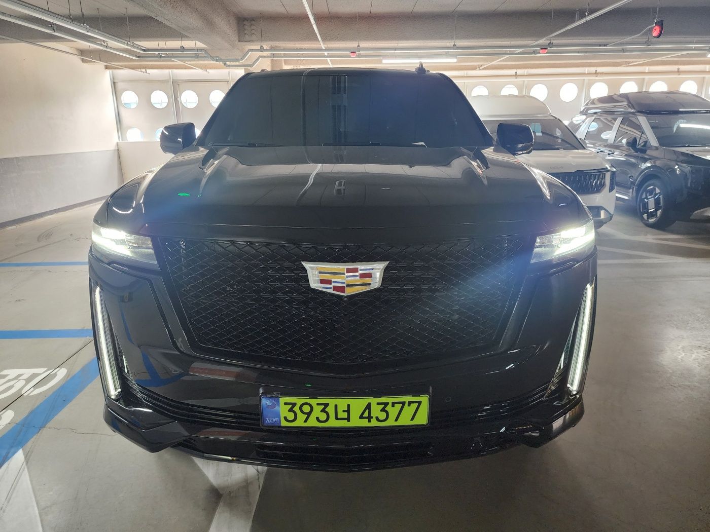 CADILLAC ESCALADE