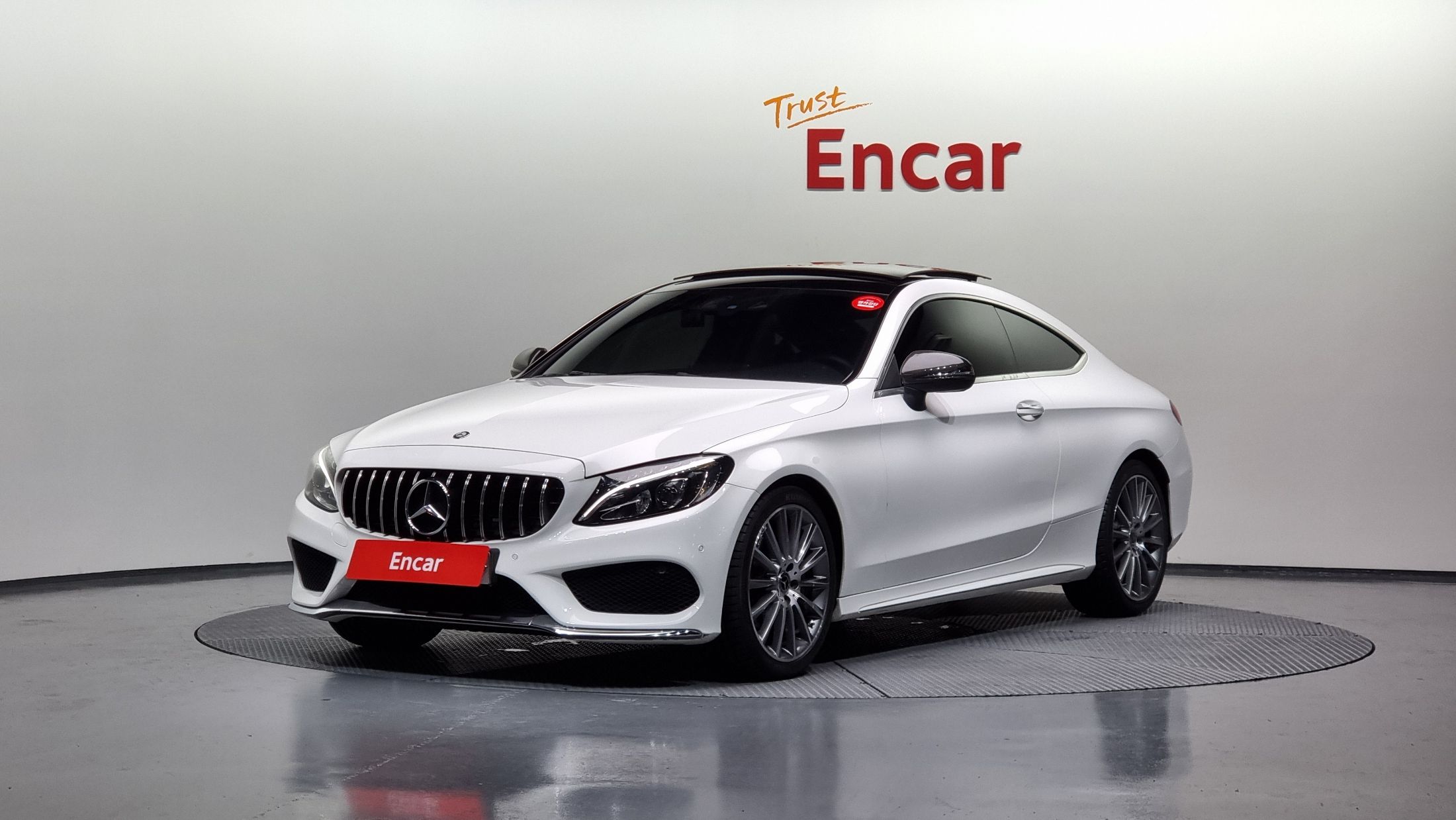 MERCEDES BENZ C-CLASS W205 2017