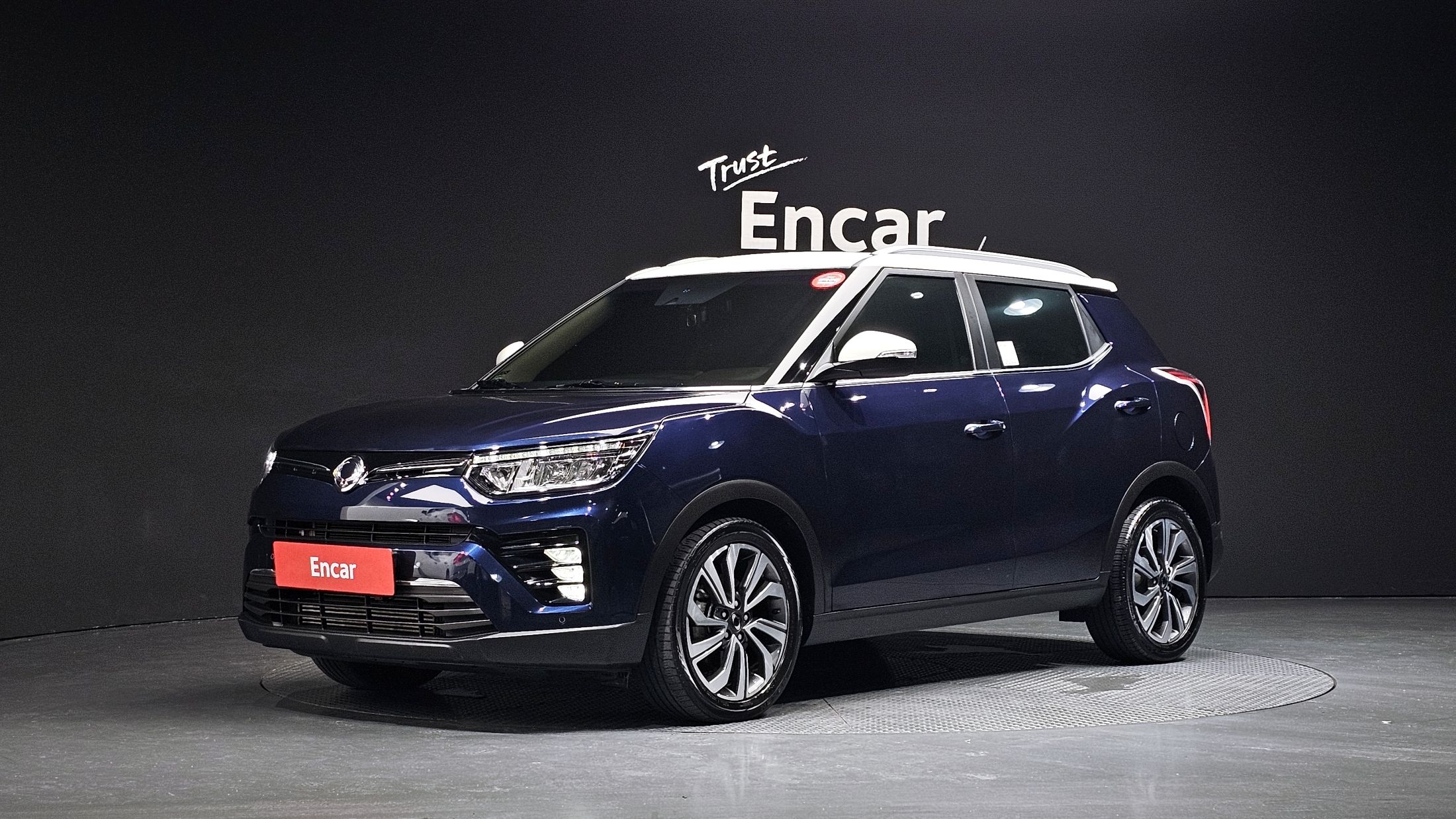 SSANGYONG TIVOLI VERY NEW 2020