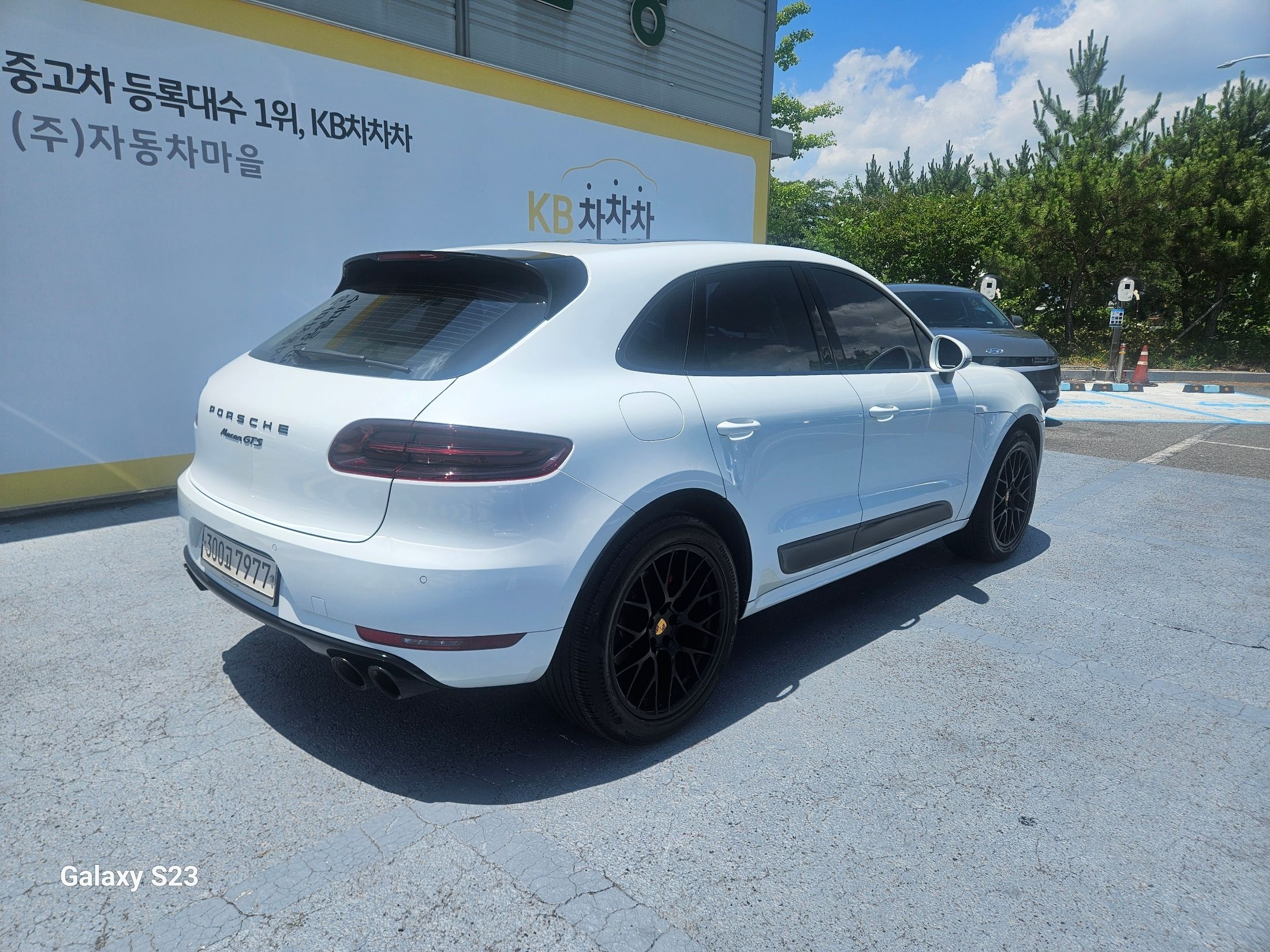 PORSCHE MACAN 2016