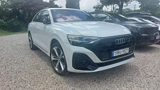 audi q8-4m