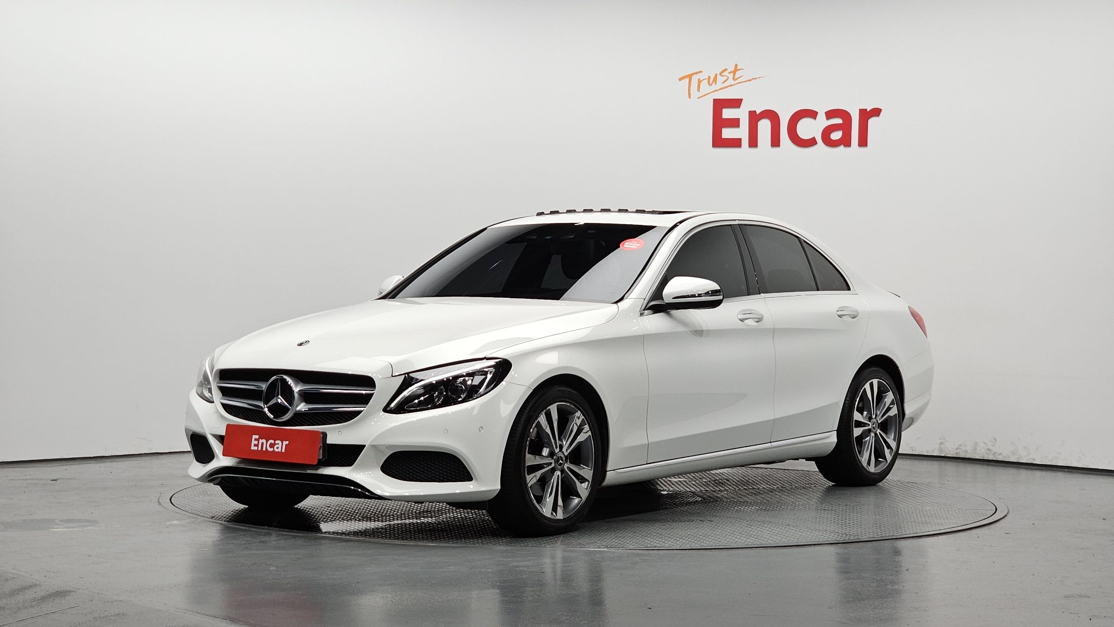 MERCEDES BENZ C-CLASS W205 2017