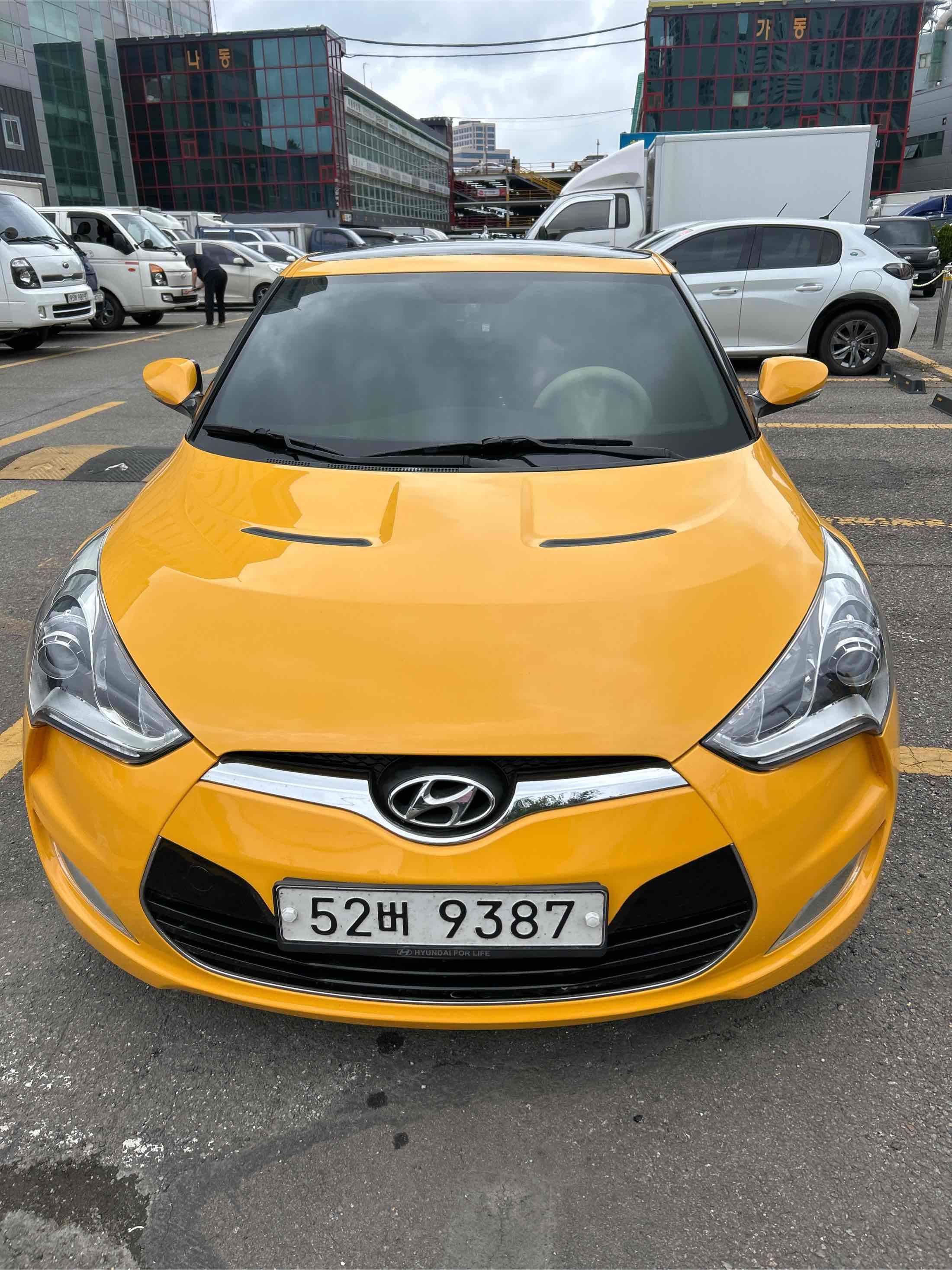 HYUNDAI VELOSTER 2013
