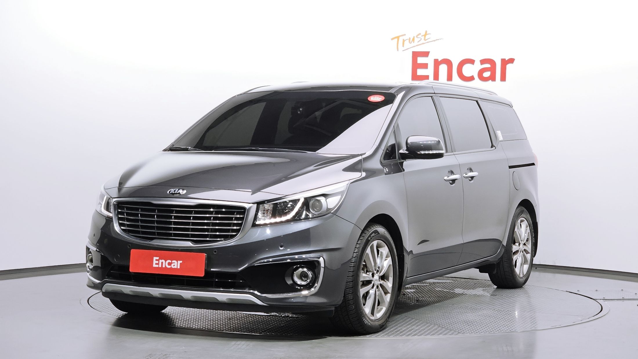 KIA CARNIVAL 2016