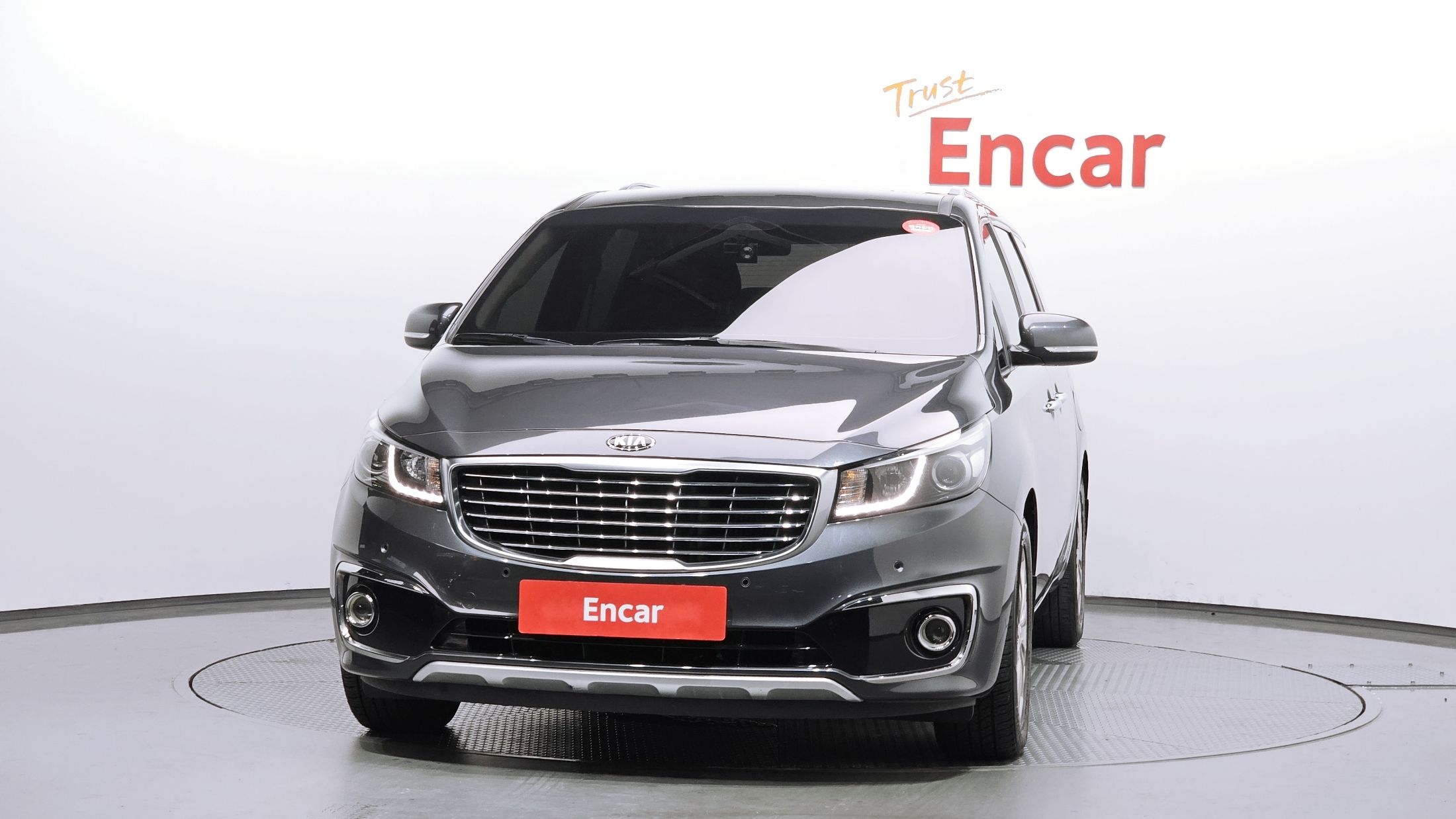 KIA CARNIVAL 2016